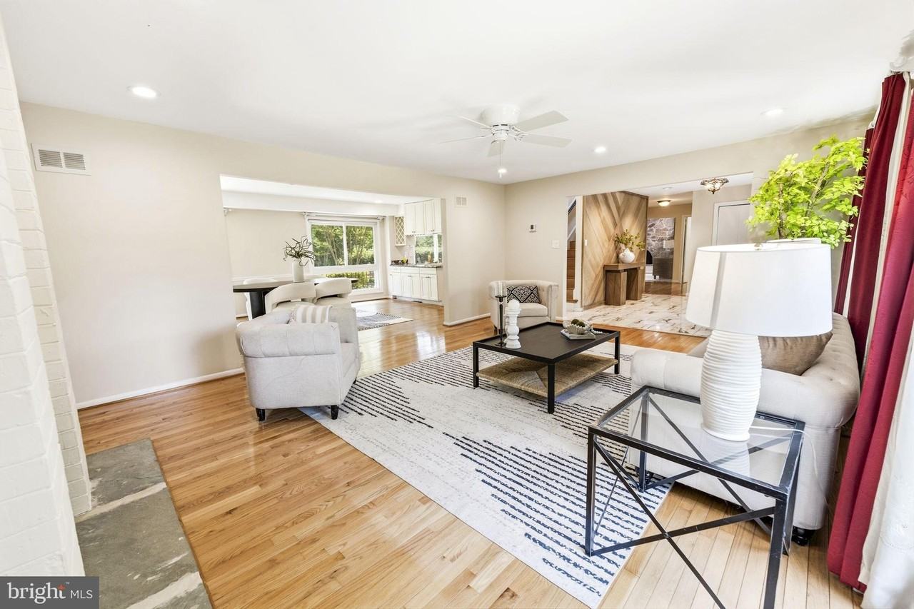 8566 Brickyard Rd - Photo 5 of 50