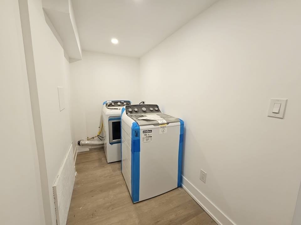 135 Bellwoods Avenue #B - Photo 4 of 13