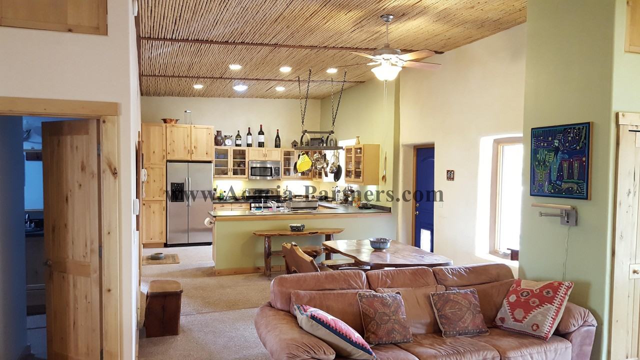 3996 W Ironwood Hill Dr - Photo 3 of 18