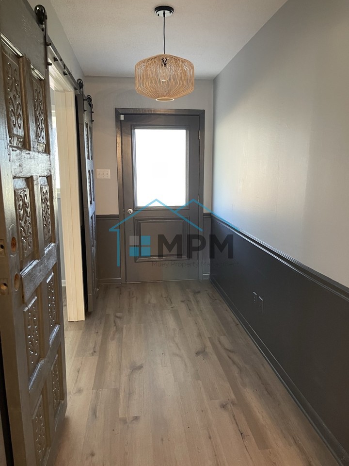 309 Darbonne Dr #1 - Photo 3 of 19