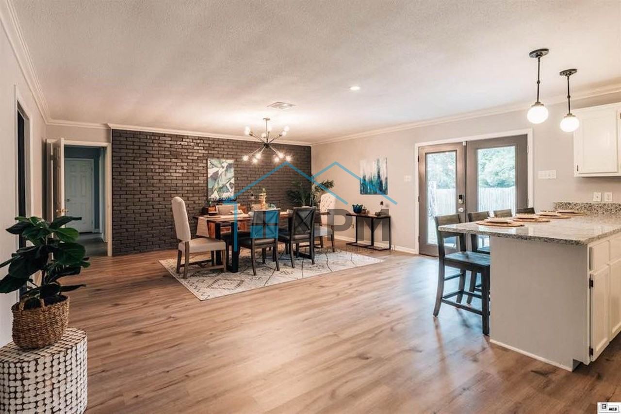 309 Darbonne Dr #1 - Photo 7 of 19