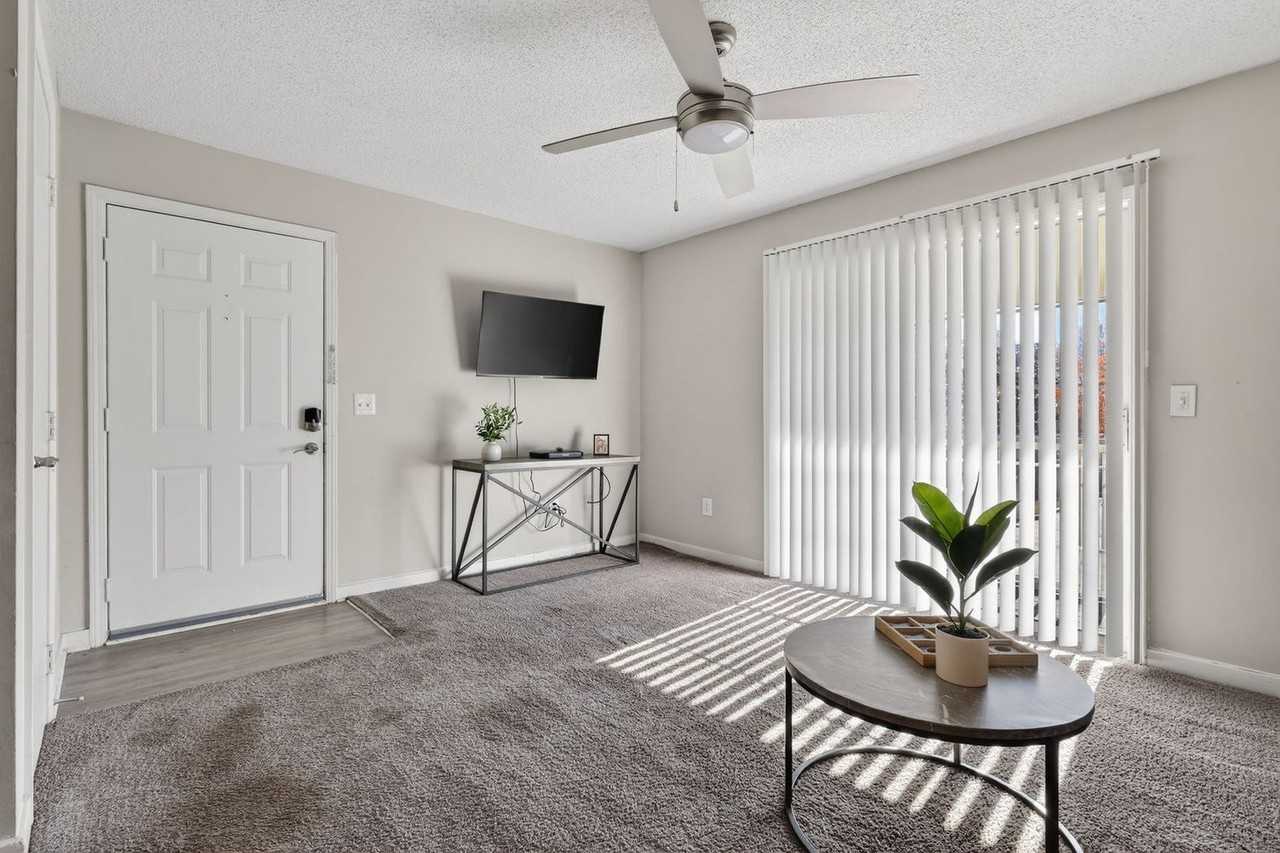 50 Northtown Drive - Photo 2 of 25