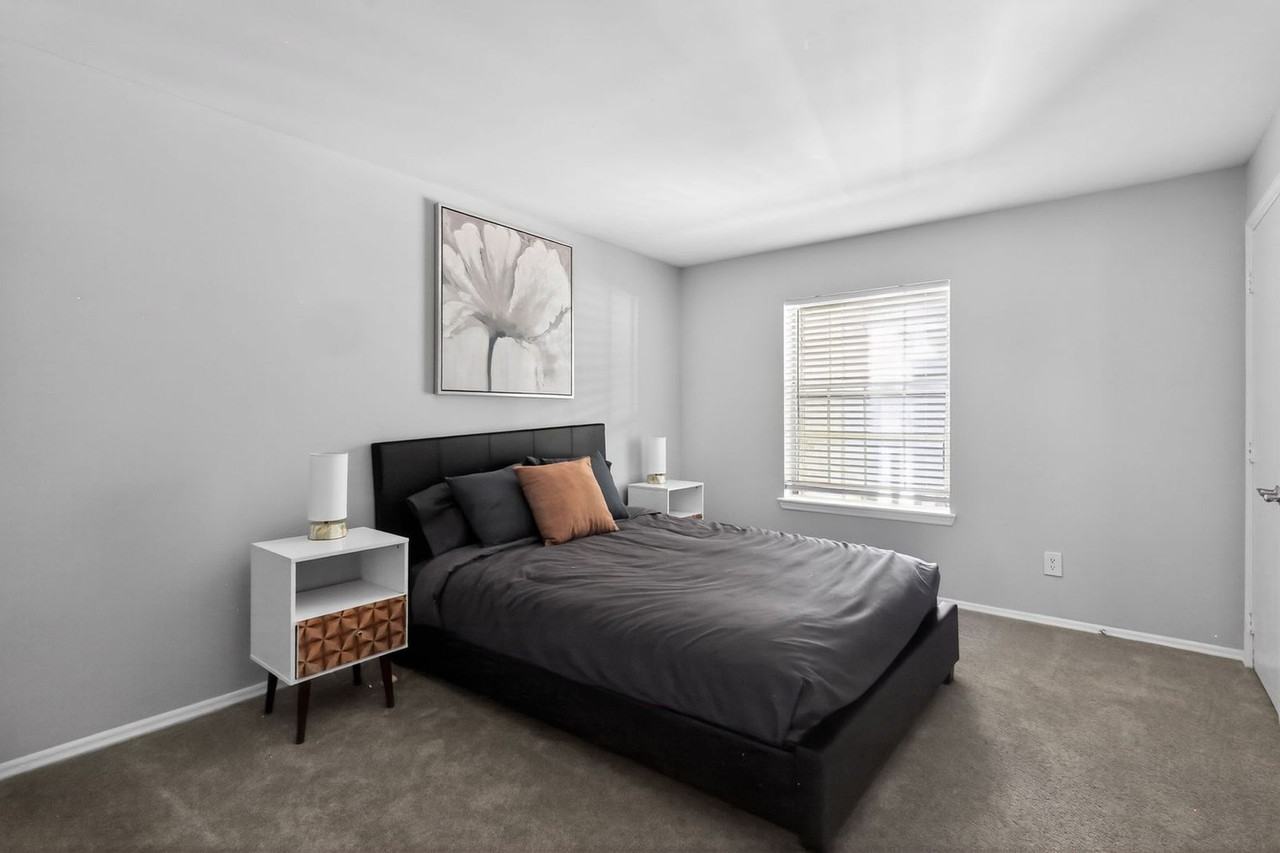 4806 Tapers Dr #1613229P - Photo 6 of 22