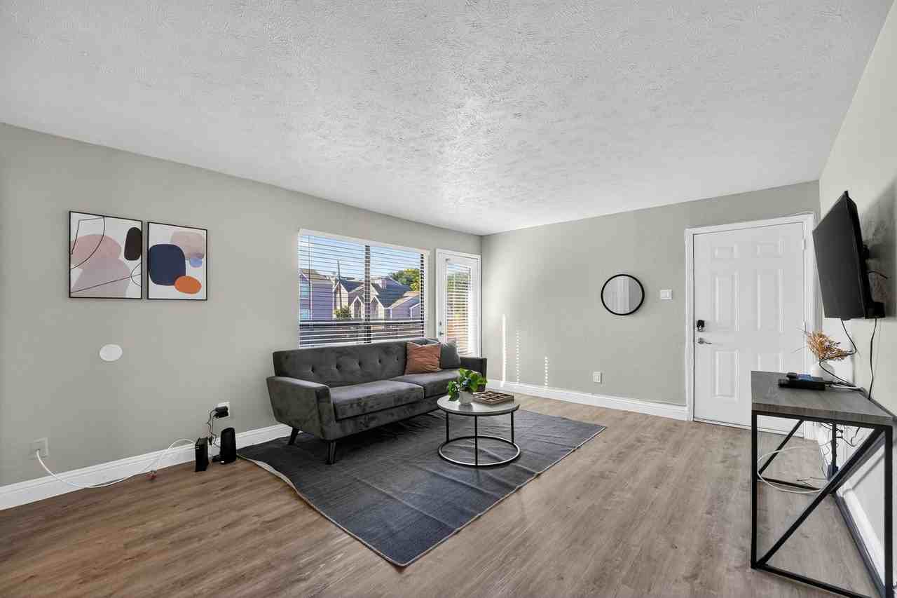 9763 Audelia Rd #1612991P - Photo 3 of 20