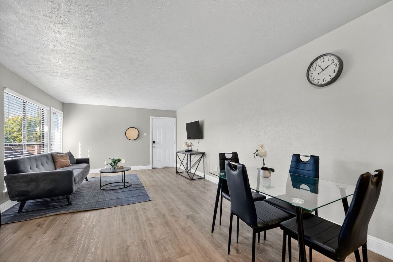 9763 Audelia Rd #1612991P - Photo 4 of 20