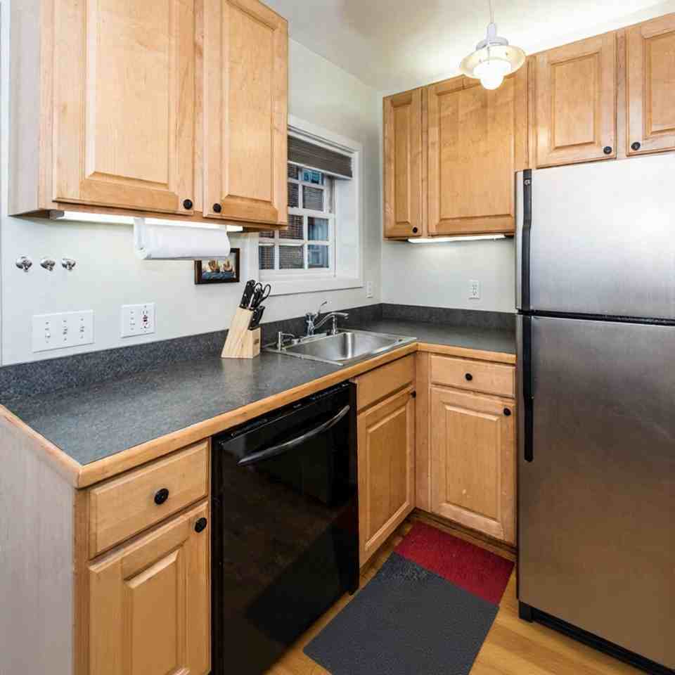 3207 Cherry Hill Ln Nw #1610322P - Photo 3 of 8