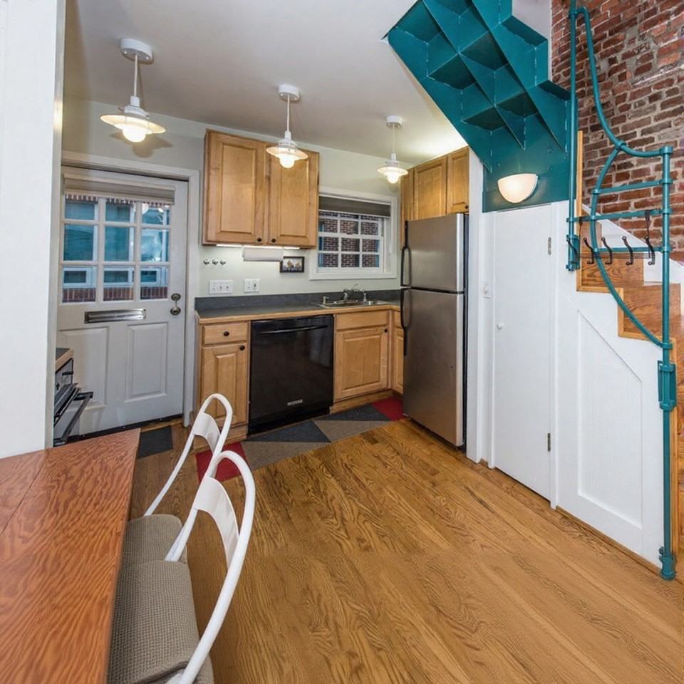 3207 Cherry Hill Ln Nw #1610322P - Photo 5 of 8