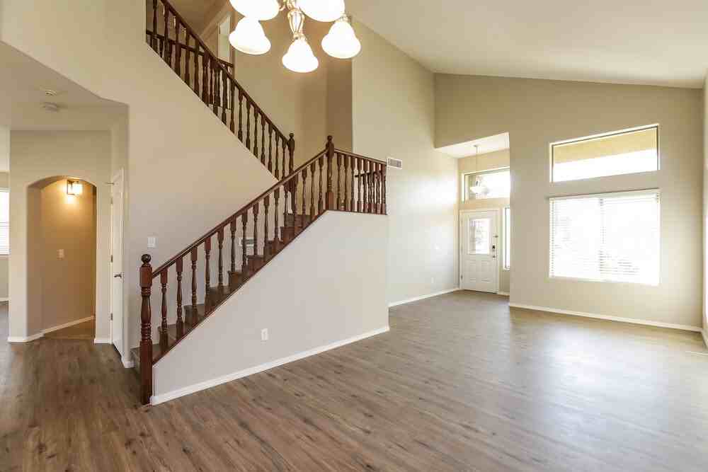 3734 W Apollo Rd - Photo 6 of 17