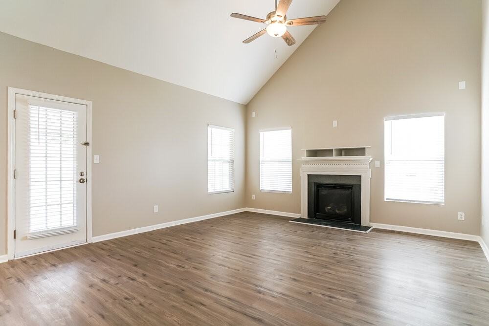 4709 Alenja Ln - Photo 4 of 17