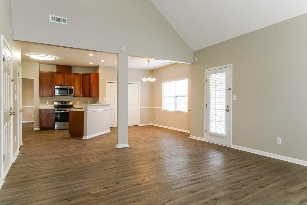 4709 Alenja Ln - Photo 5 of 17
