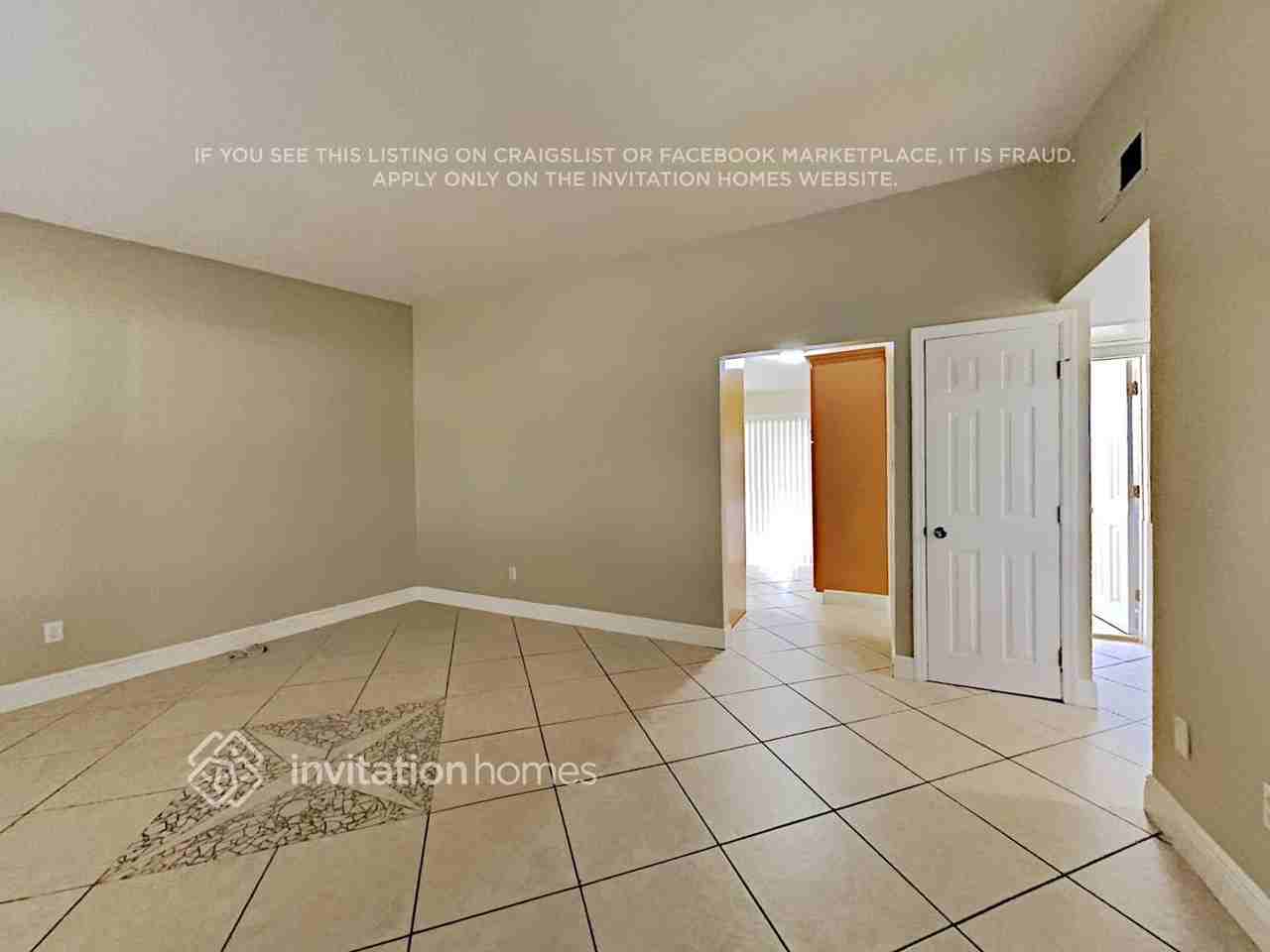4415 Hood Ave - Photo 5 of 19