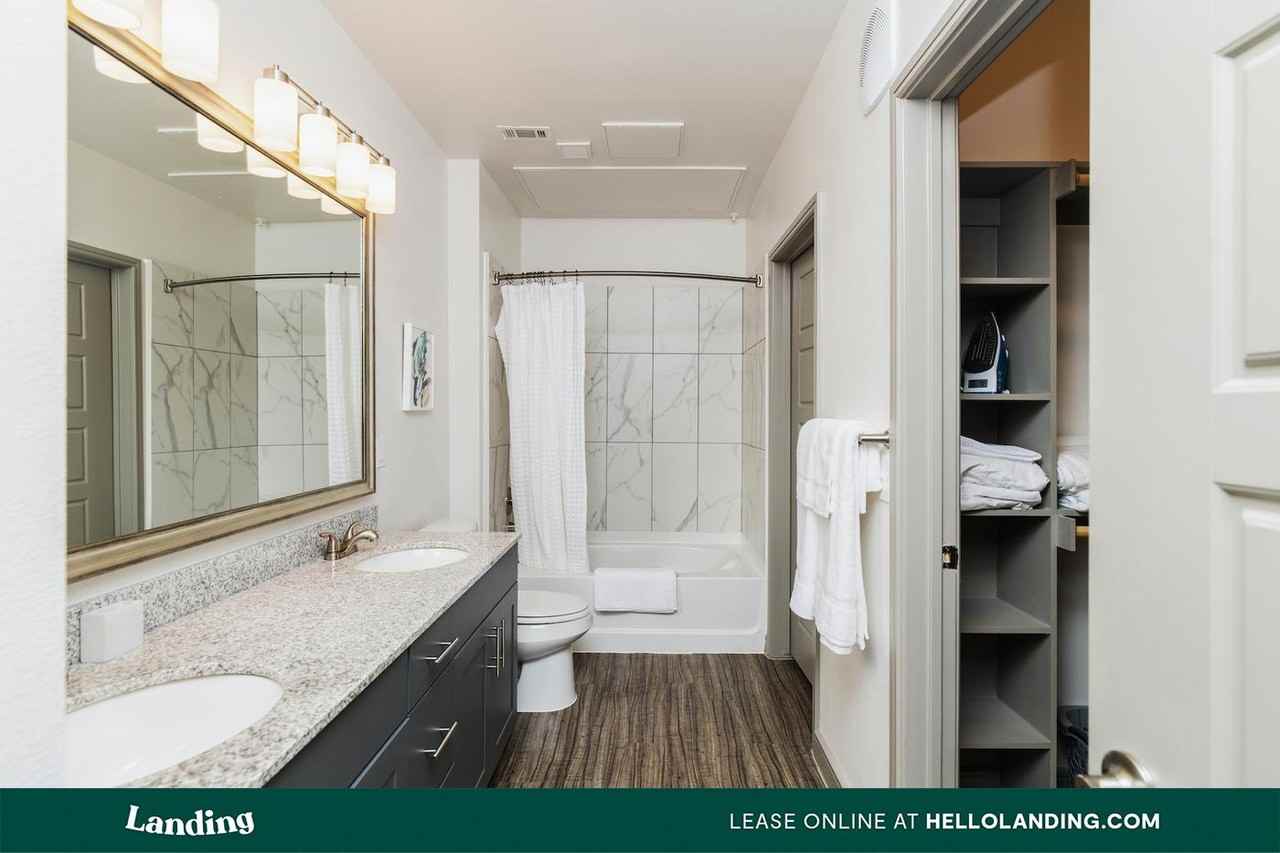 200 S Main Street - Photo 7 of 50