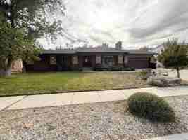 featured image of 751 N Highland Blvd