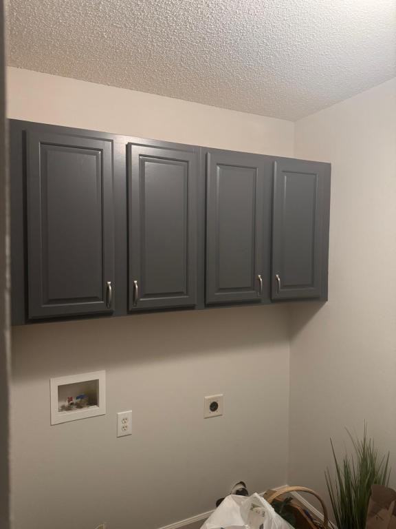 221 S Maize Rd - Photo 7 of 13