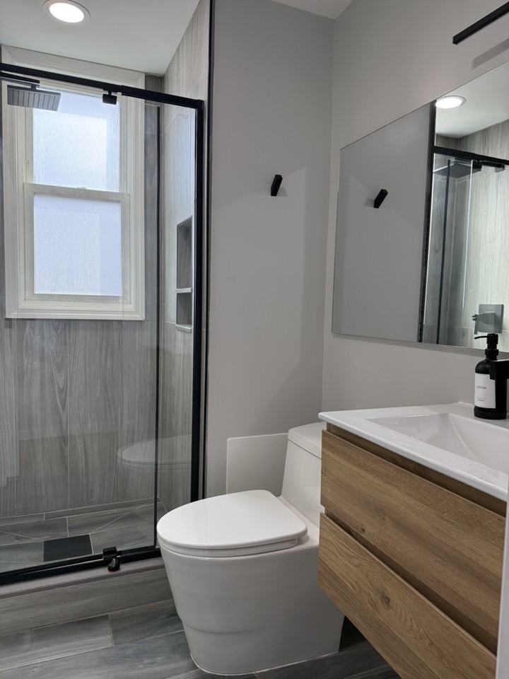 40 Jay St - Photo 2 of 9