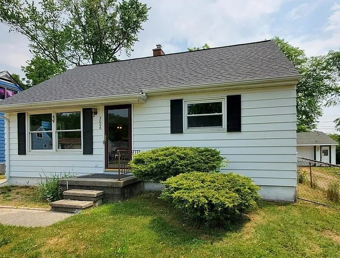 3006 Alfred Avenue - Photo 2 of 14