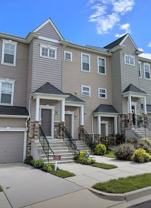 405 Woodcrest Dr Se - Photo 1 of 1