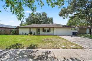 1913 Cedarbrooke Dr - Photo 1 of 1