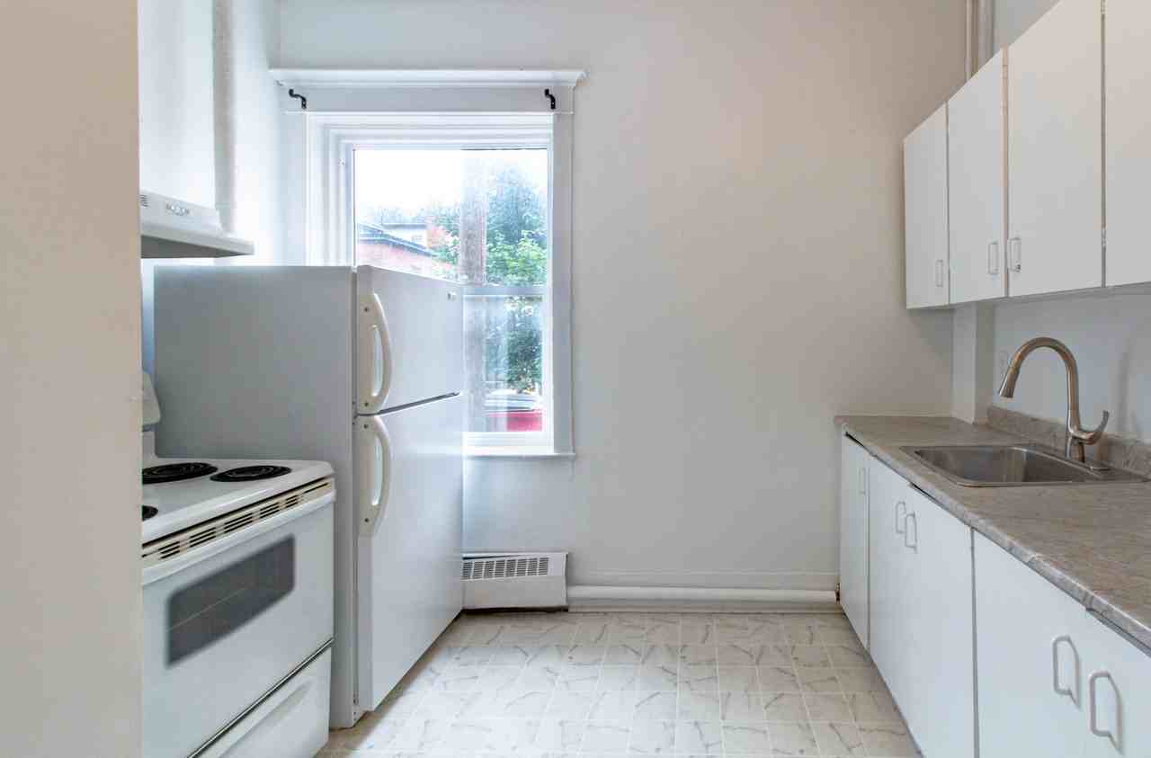 359 Elgin Street - Photo 2 of 12