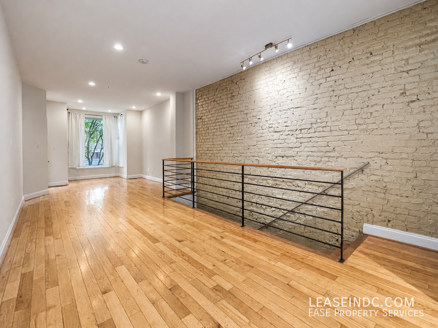 68 V St Nw #A - Photo 4 of 34