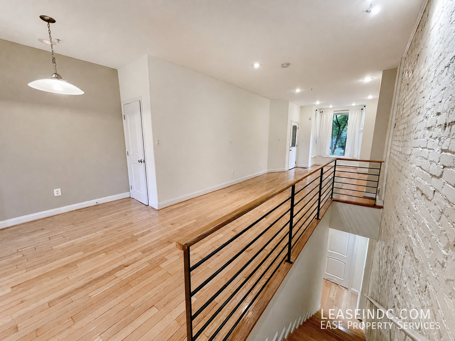68 V St Nw #A - Photo 5 of 34