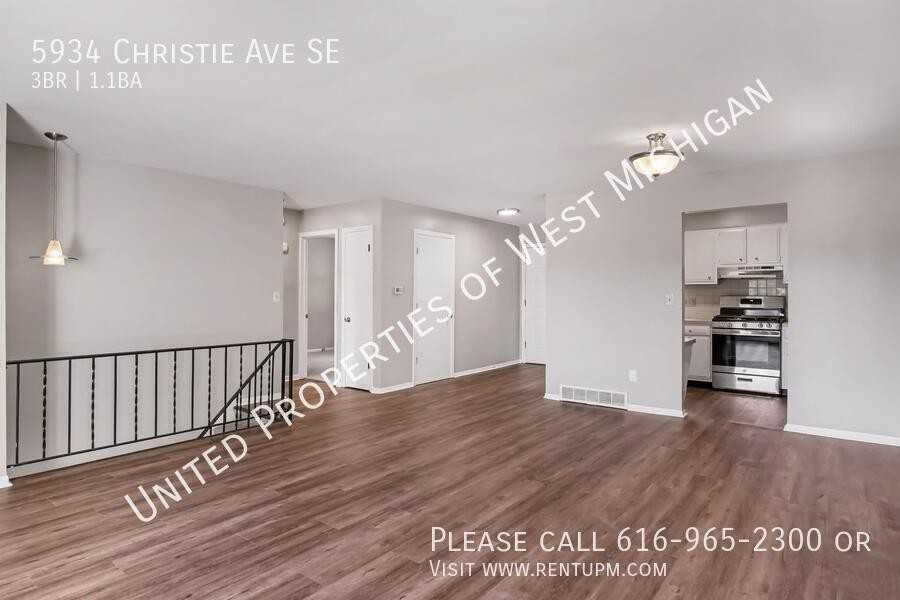 5934 Christie Ave Se - Photo 5 of 15