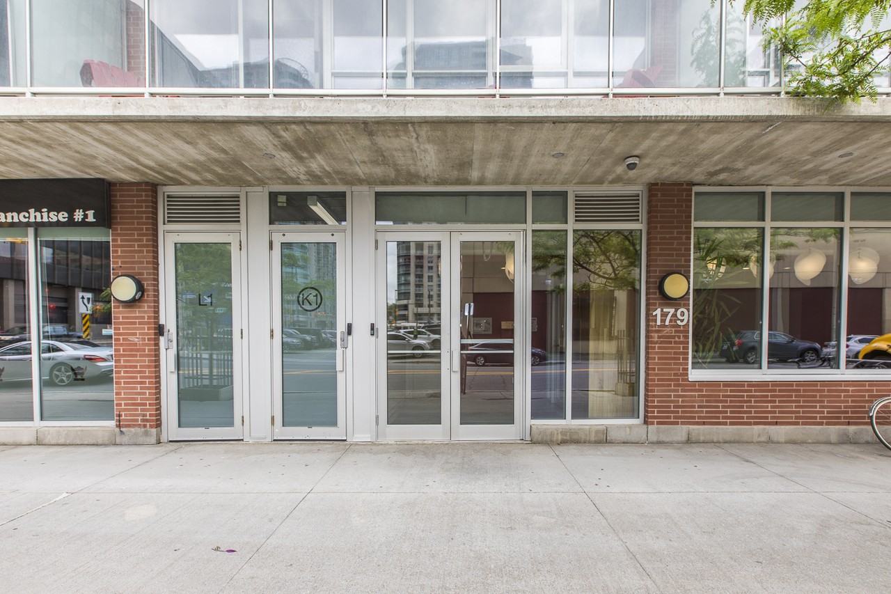 179 George Street #1804 - Photo 2 of 28