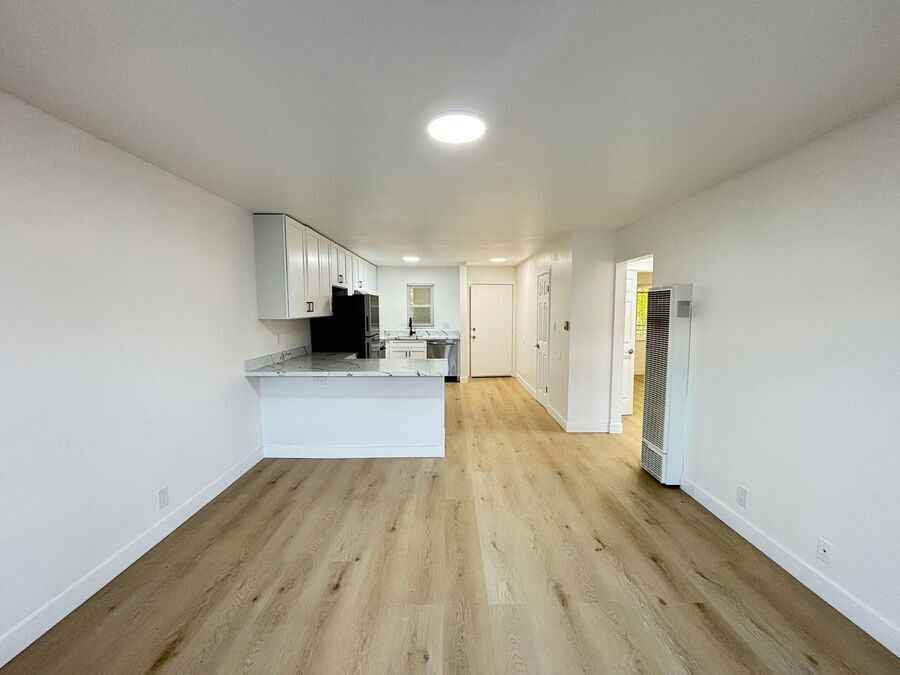 1739 Addison St #2 - Photo 7 of 21