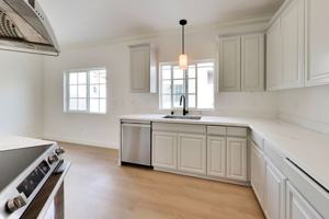 featured image of 568 Glenwood Ave #06