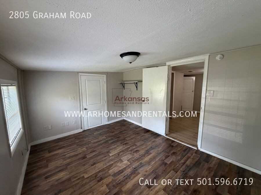 2805 Graham Rd - Photo 7 of 10