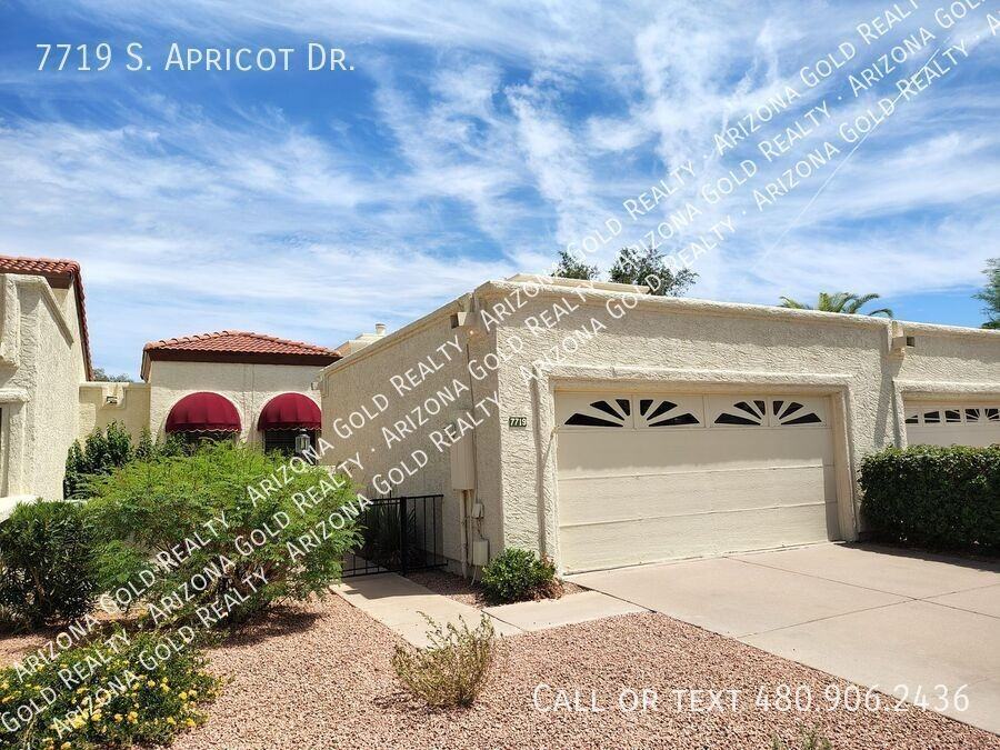 7719 S Apricot Dr - Photo 2 of 24