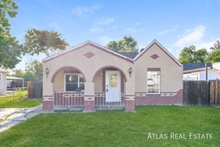 1044 S Quitman St - Photo 1 of 1