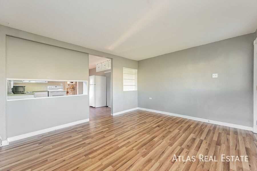 1044 S Quitman St - Photo 4 of 21