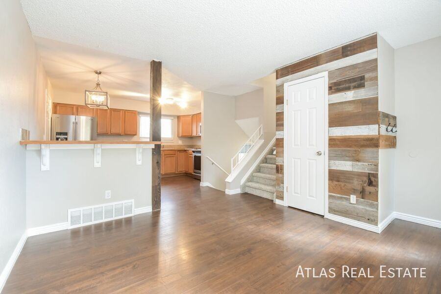 1304 S Argonne St - Photo 2 of 36