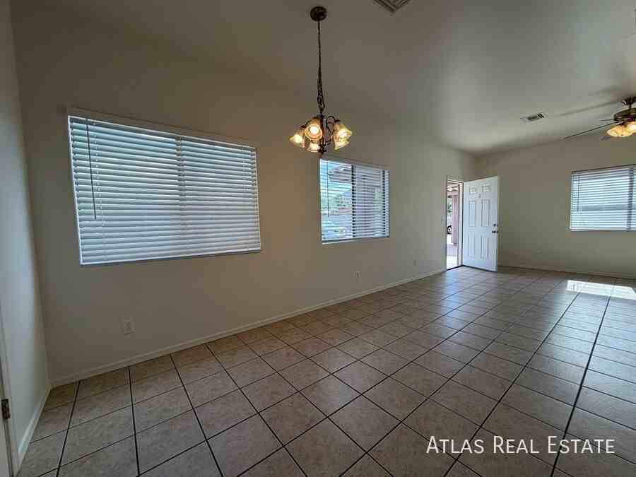 1336 W Emery St #1 - Photo 7 of 15