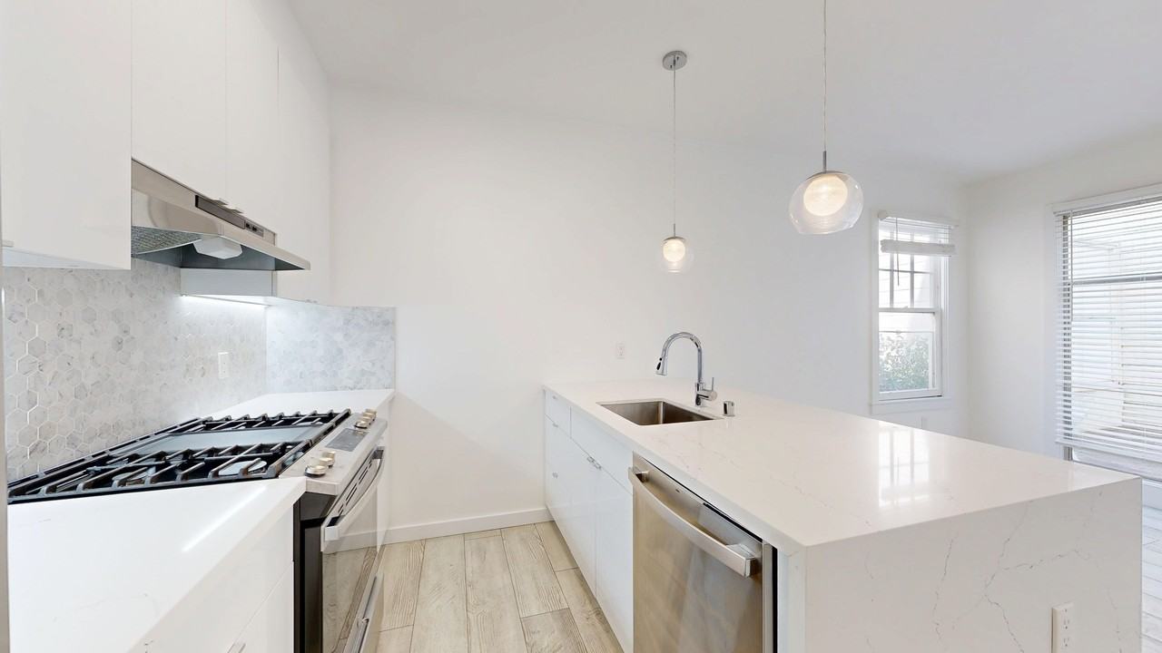 2390 Francisco St #103 - Photo 2 of 16