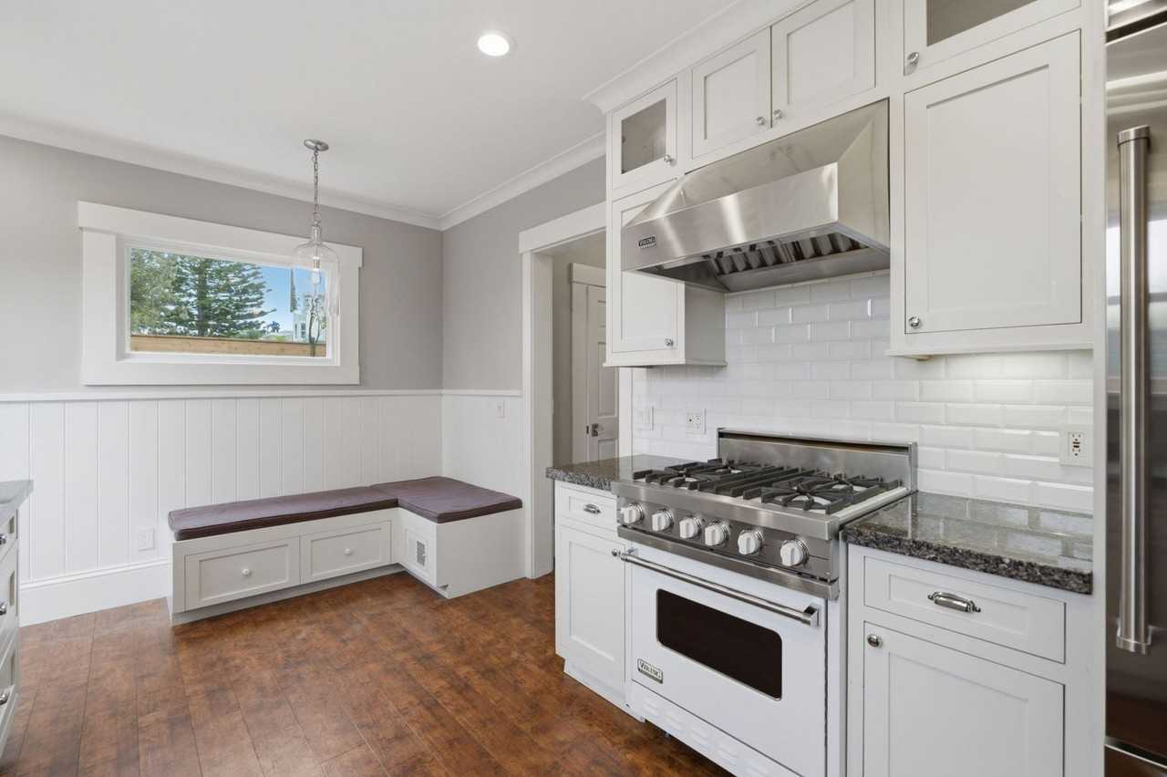 242 32nd Ave - Photo 4 of 33