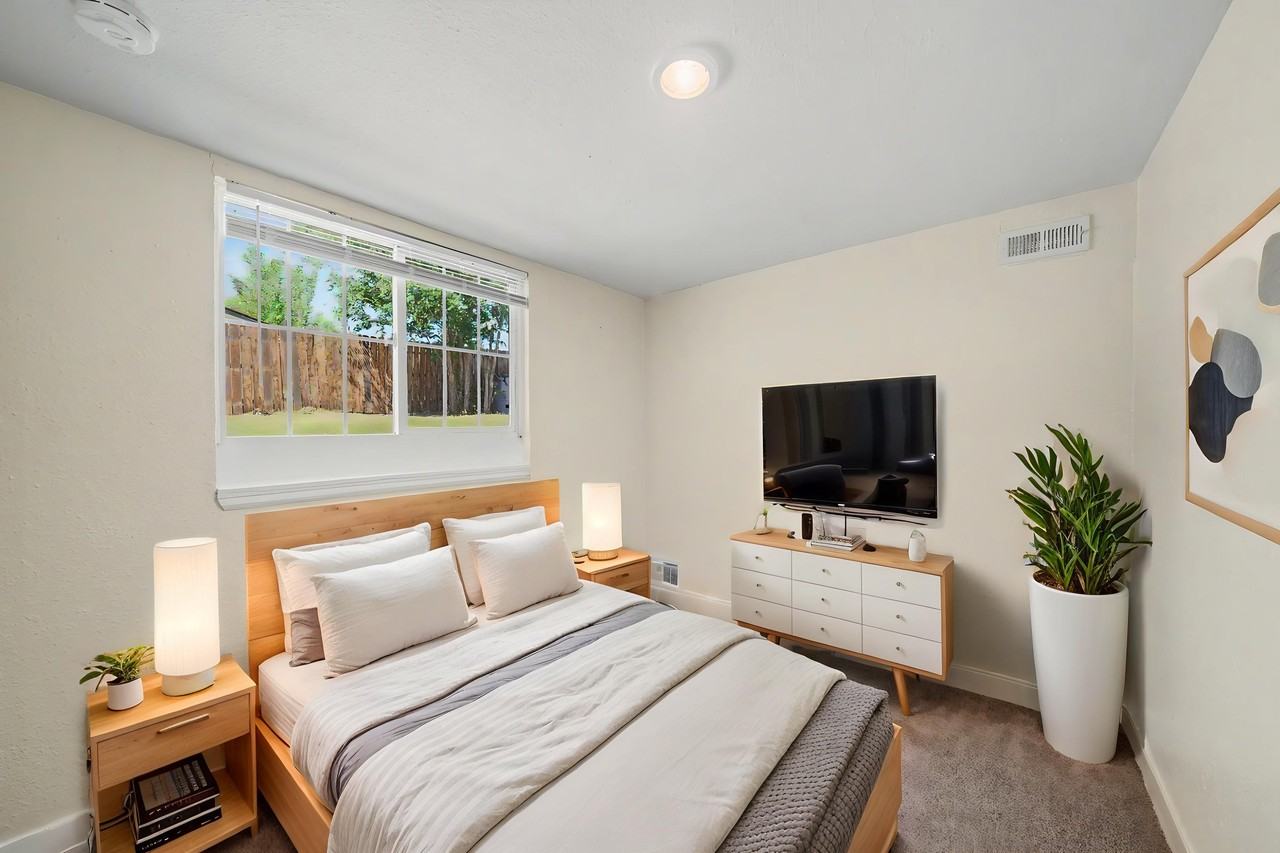 3310 W 3rd Ave - Photo 7 of 15