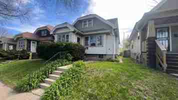 featured image of 3328 N 38th St #WHOLE