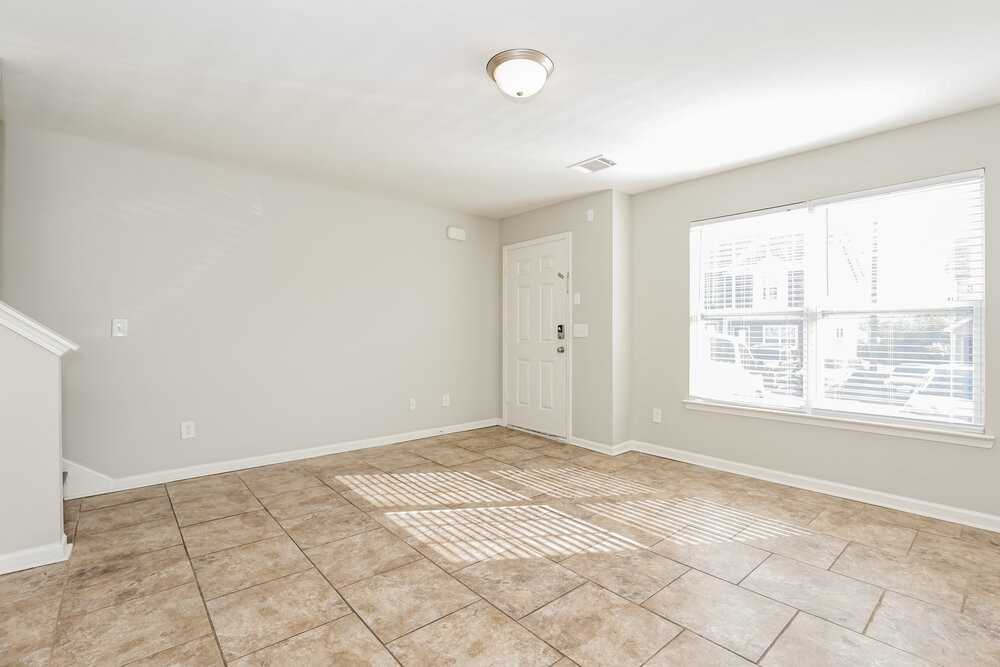 8051 Logan Dr - Photo 4 of 17