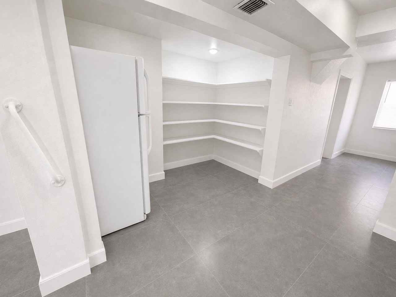 6340 Rodman St - Photo 4 of 11