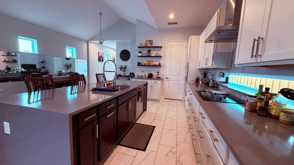 12858 Salk Way - Photo 4 of 20