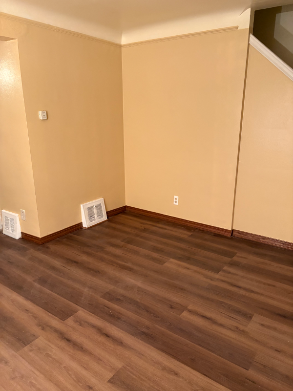 19311 Schaefer Hwy - Photo 4 of 11
