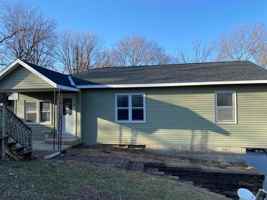 featured image of 723 S 3rd St