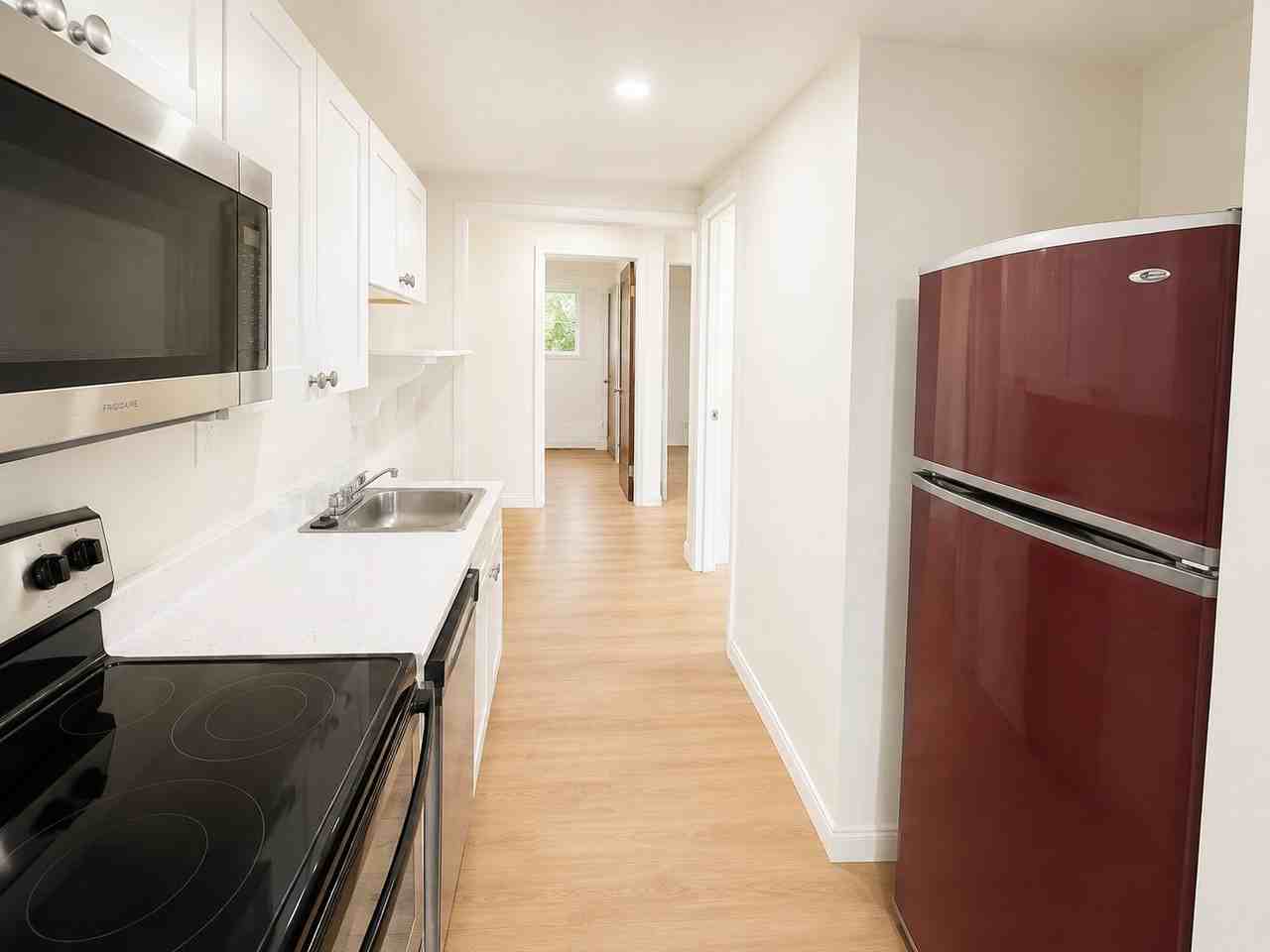 770 Wn #BACK - Photo 5 of 16