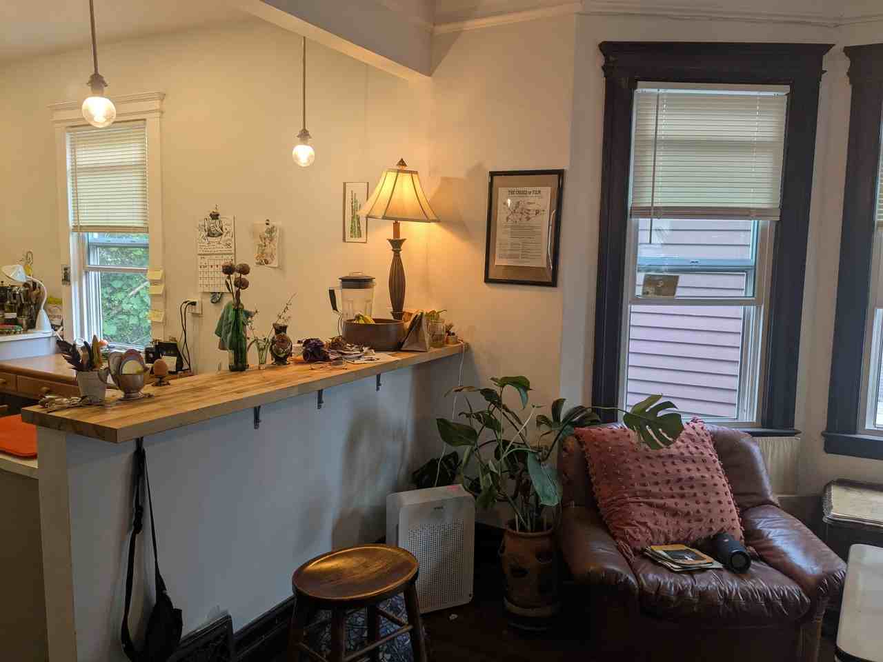 2552 Helen St #1 - Photo 6 of 15