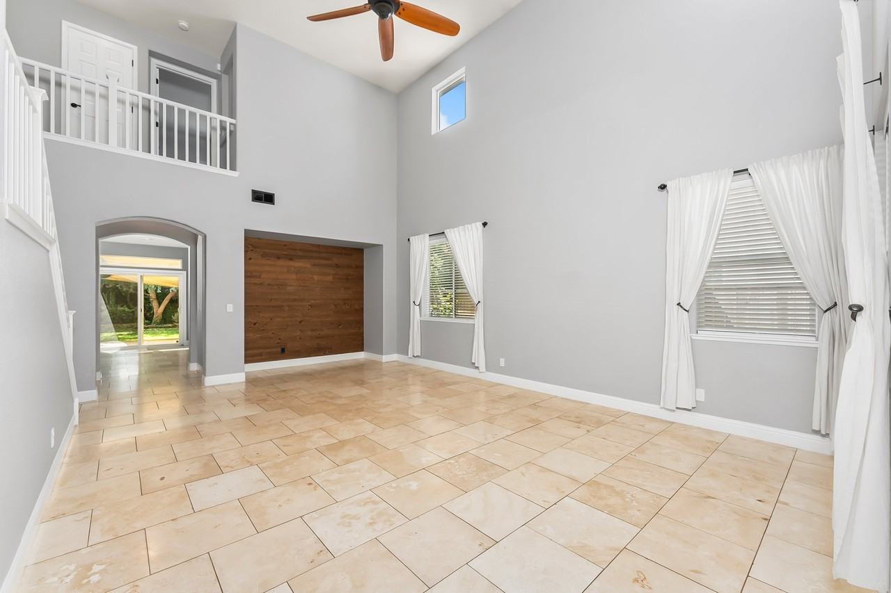 543 Watercolor Ln - Photo 6 of 35