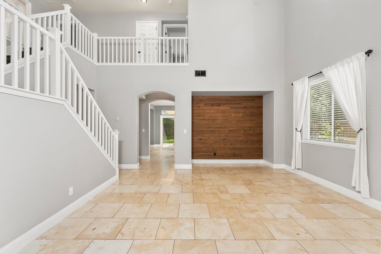 543 Watercolor Ln - Photo 7 of 35