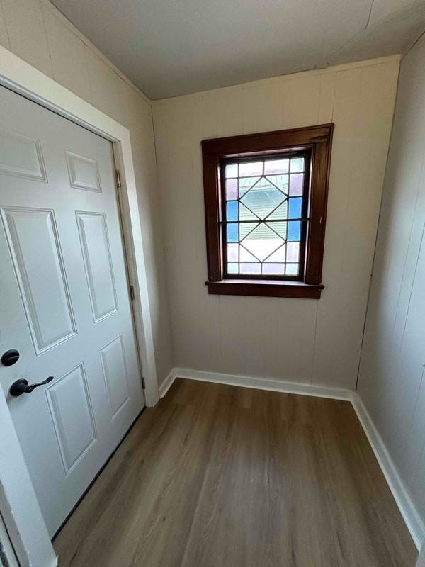 406 W 5th St #1 - Photo 2 of 17
