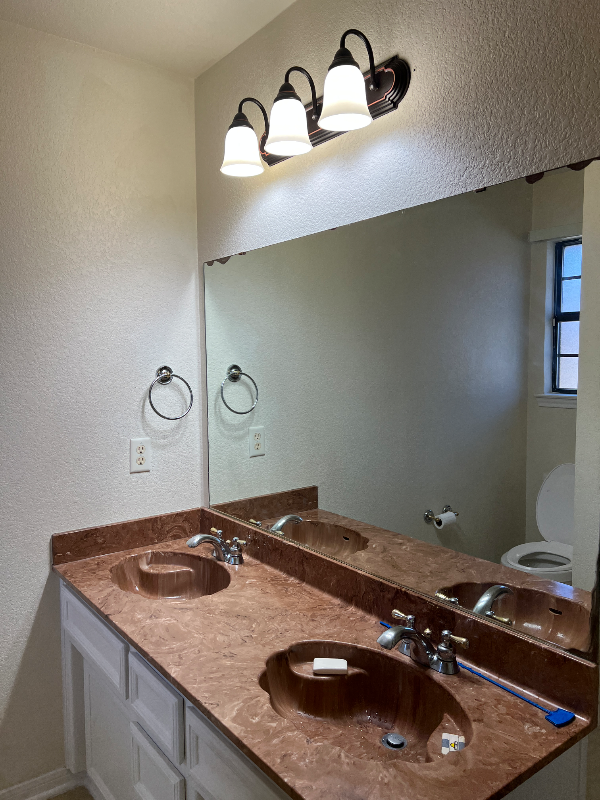 4309 Fremont Dr - Photo 4 of 20